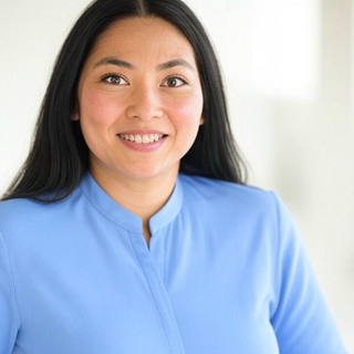Women's Blouses (long-sleeved)