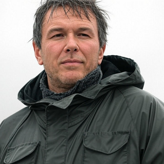 Men's Raincoats & Windbreakers